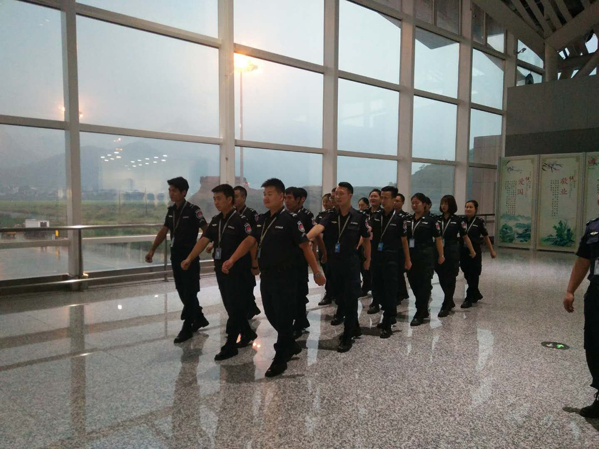 抓作風建設 促習慣養(yǎng)成