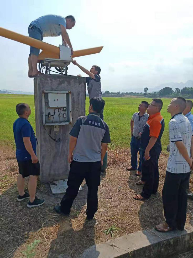 確保旅客順暢出行，機場一線職工高溫堅守！